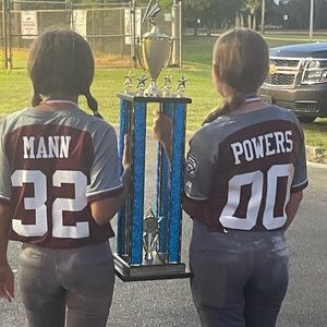 Meet your Posher, Paris